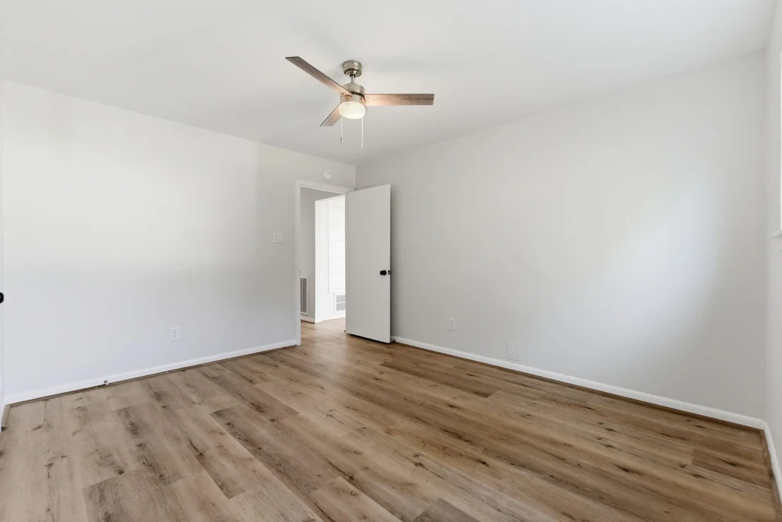 Photo of 9326 Meadowbriar Lane