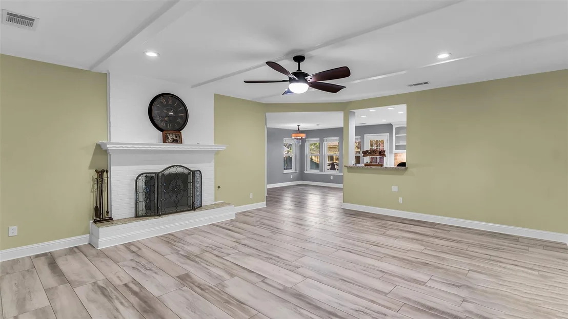 Photo of 638 Andover Street
