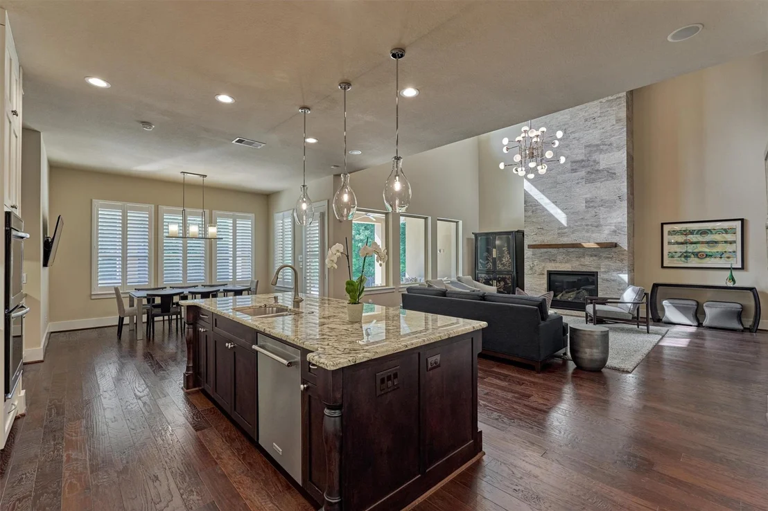 Photo of 35 Pondera Point Drive