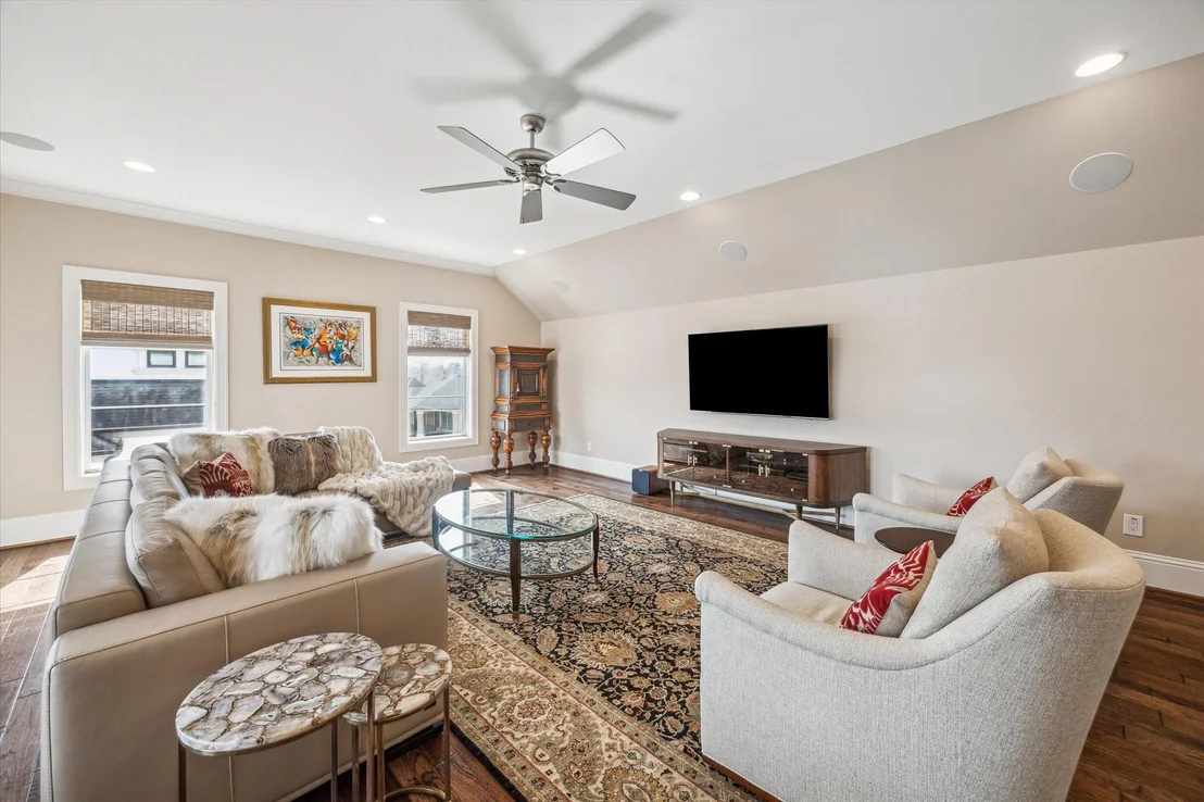 Photo of 1523 Cunningham Parc Lane