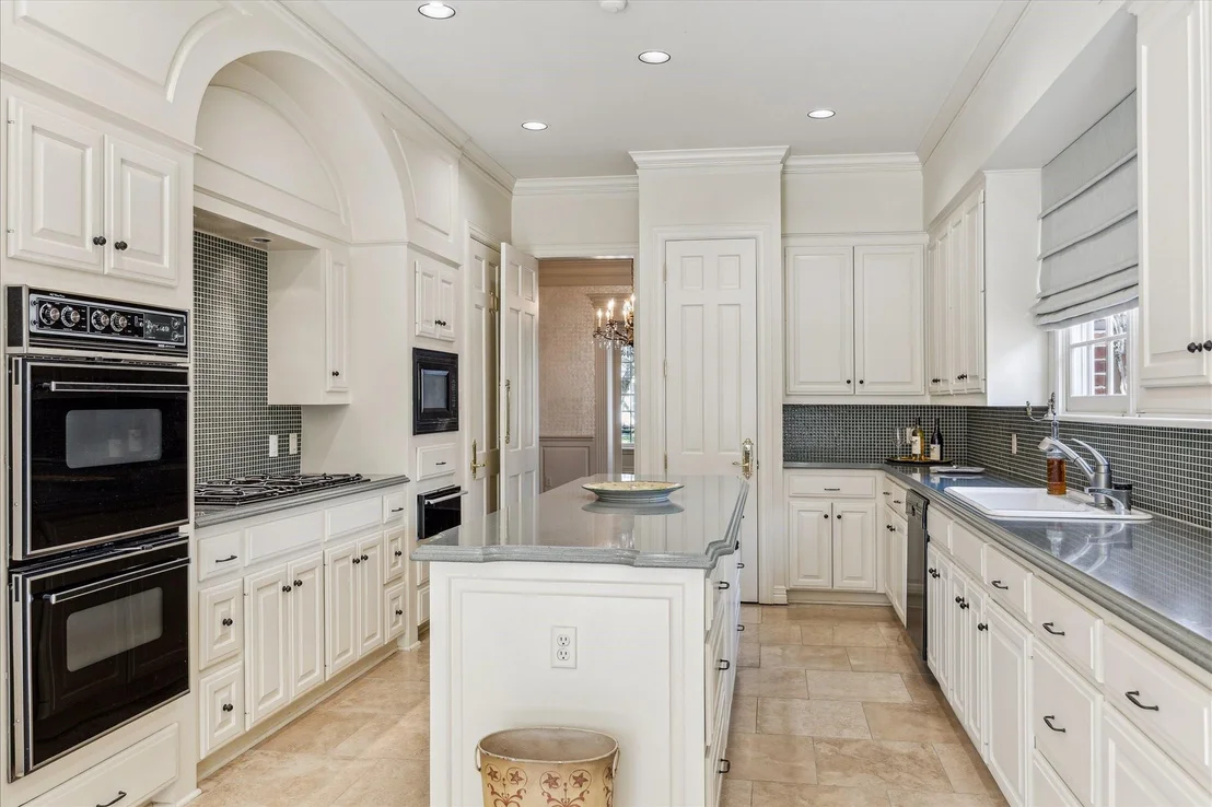 Photo of 3639 Wickersham Lane