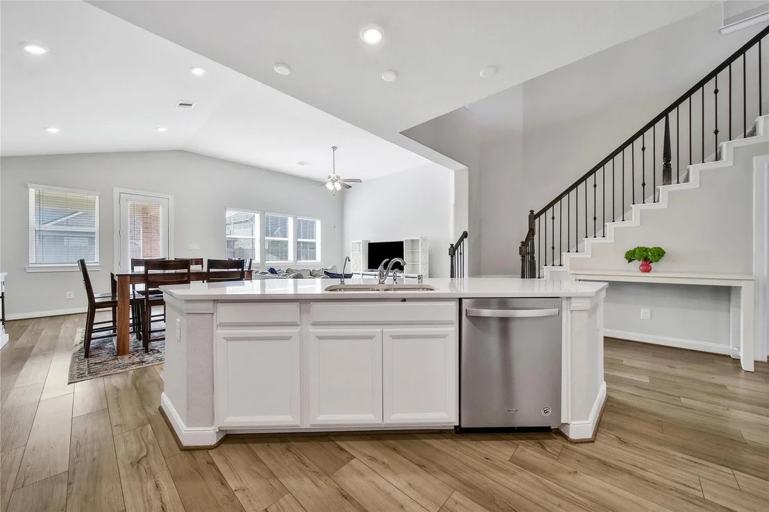 Photo of 8923 Jasper Lake Drive