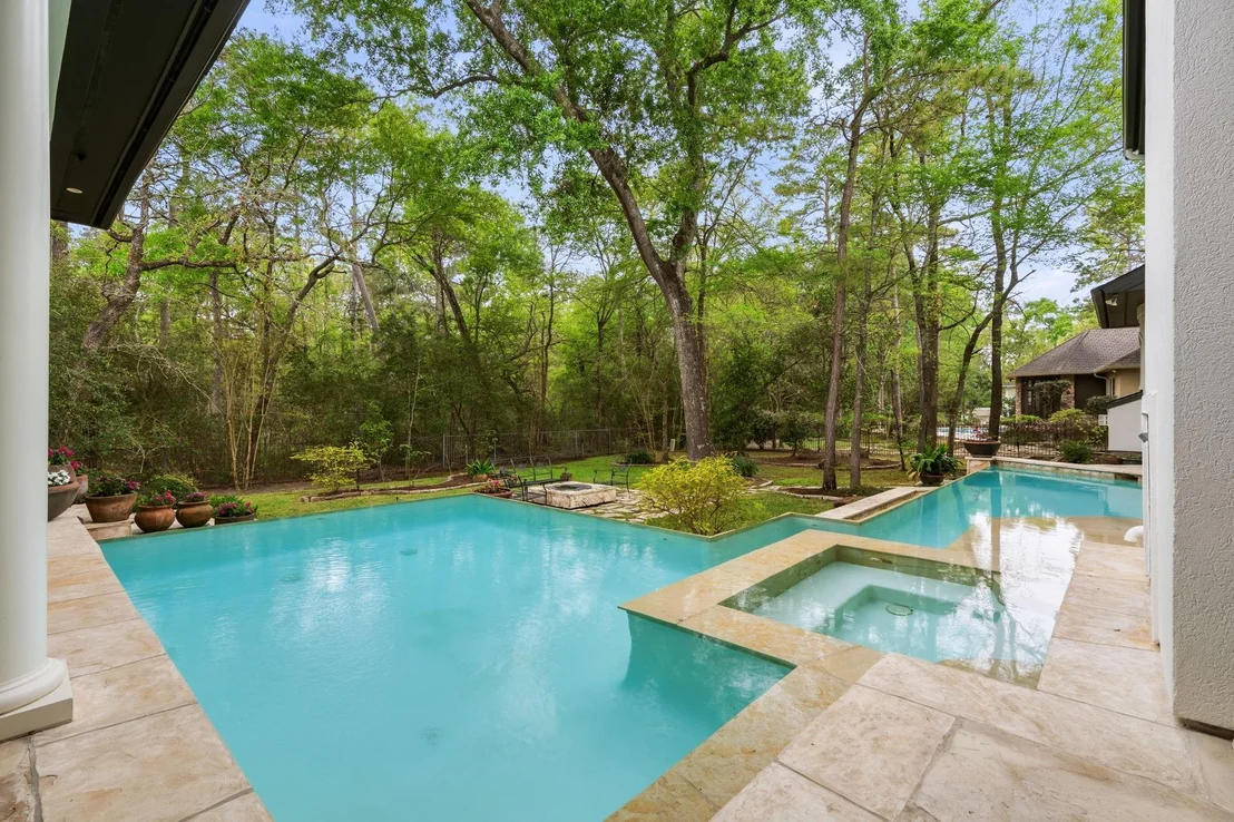 Photo of 55 Benton Woods Circle