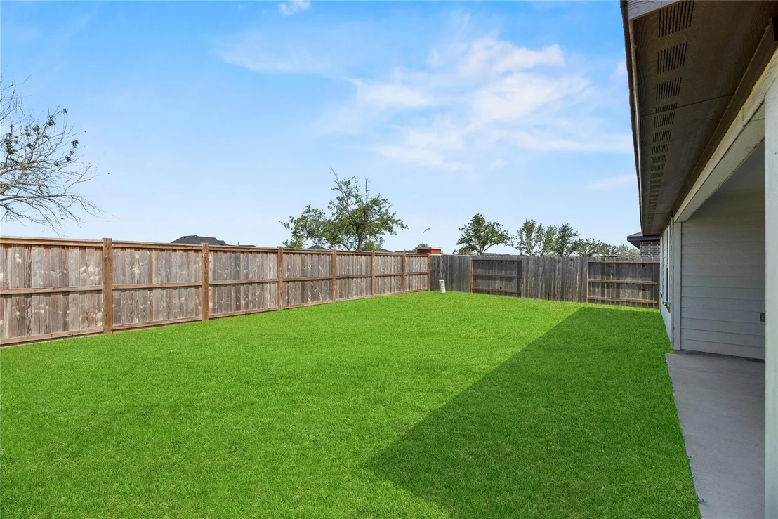 Photo of 5010 Pine Haven Lane