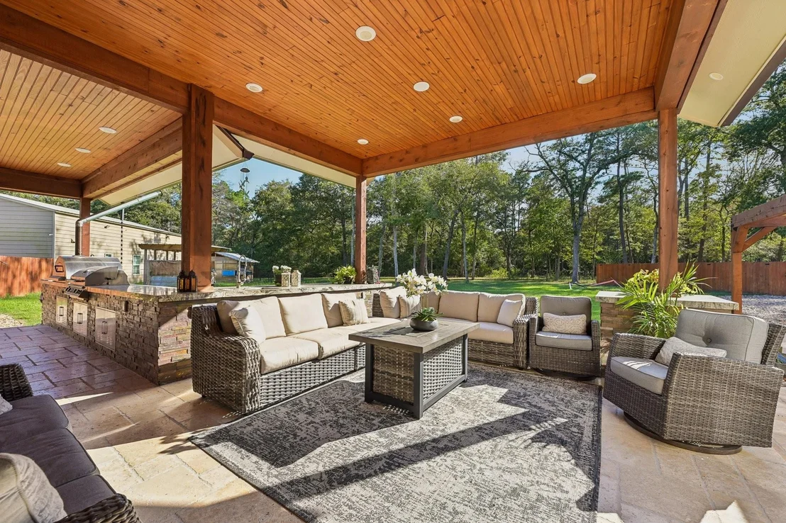 Photo of 33135 Willow Bend Road