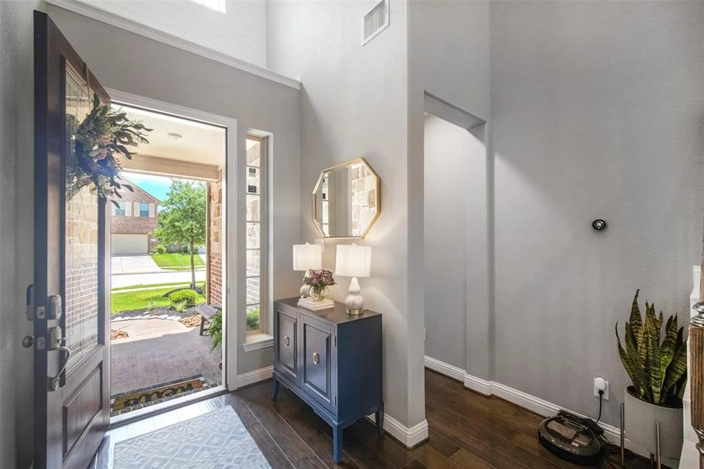 Photo of 10550 Paula Bluff Lane