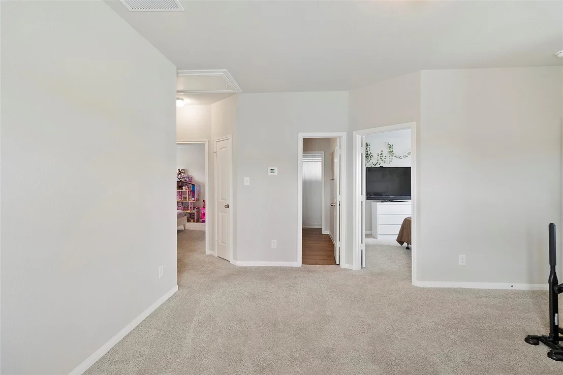 Photo of 3432 Wooded Lane
