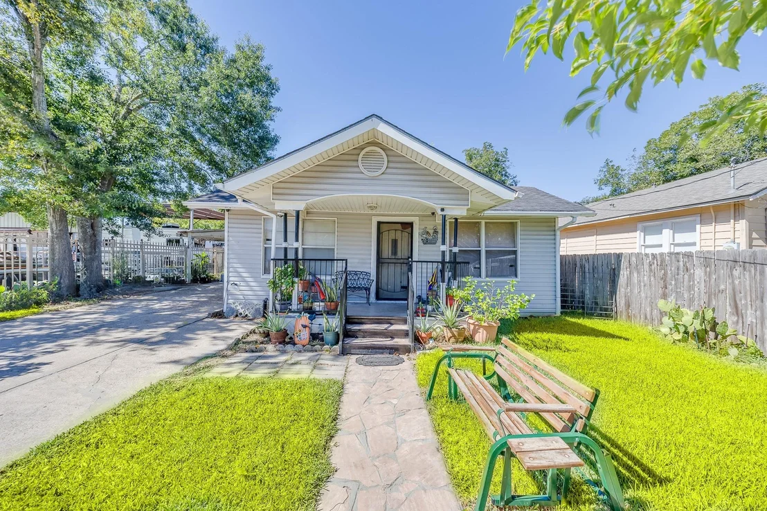 Photo of 420 Spooner Street