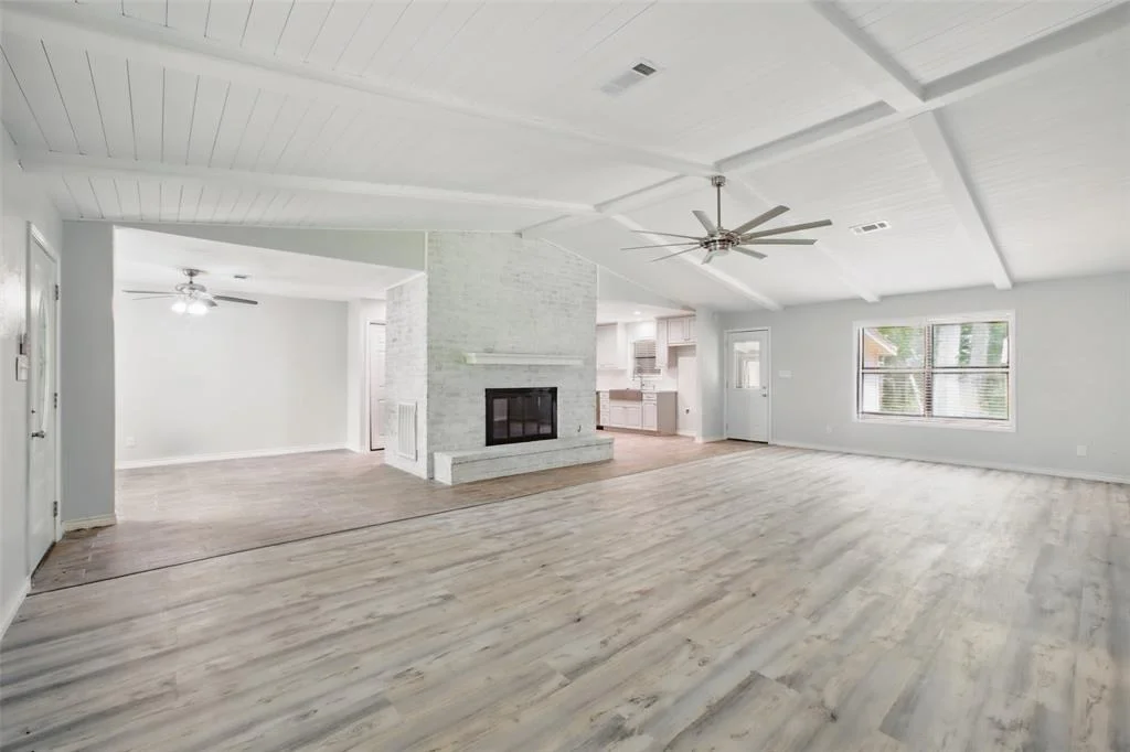 Photo of 290 Maple Lane