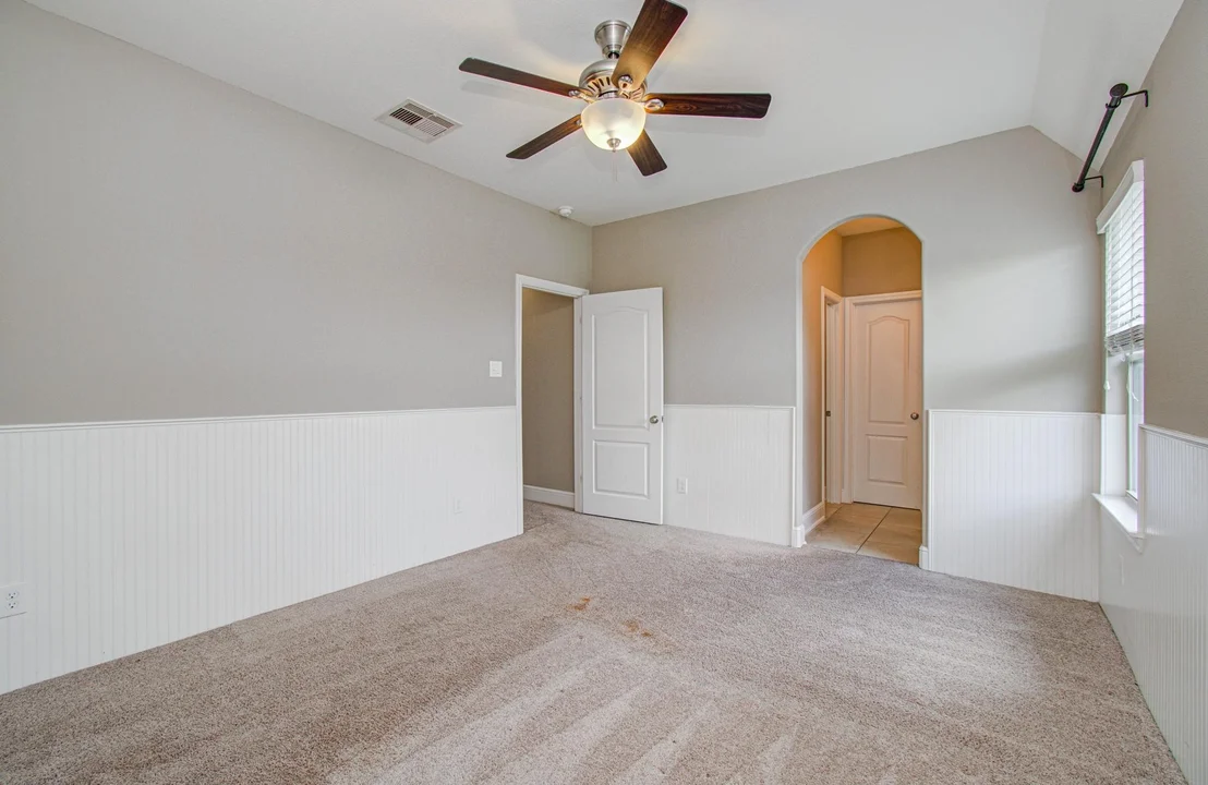 Photo of 2726 Kingston Bluff Lane