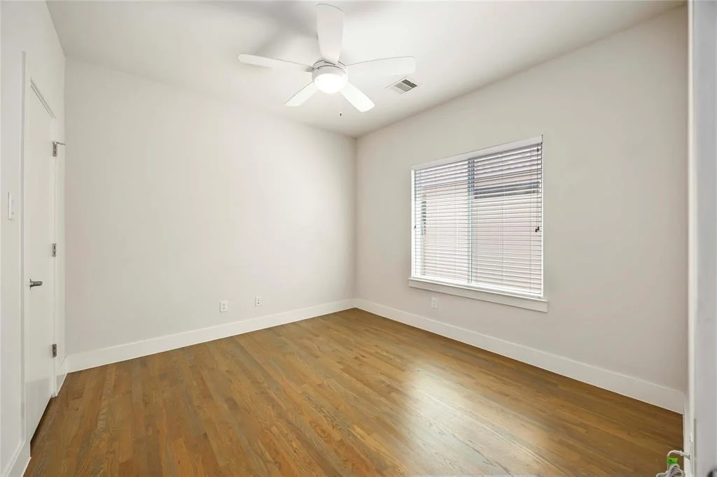 Photo of 1850 Dan Street