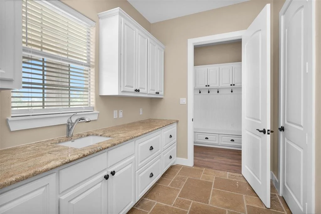 Photo of 1650 Winding Canyon Court