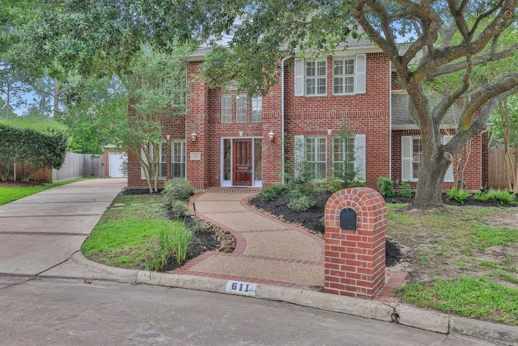 Photo of 611 Timber Circle
