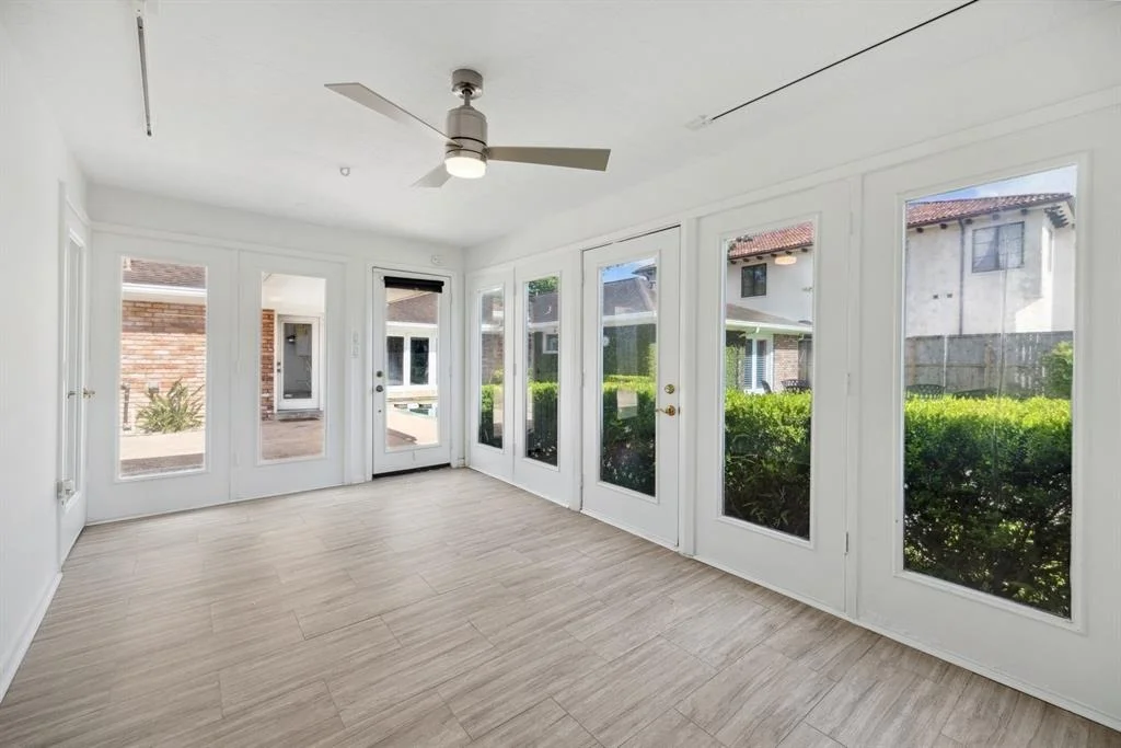 Photo of 918 Chimney Rock Road