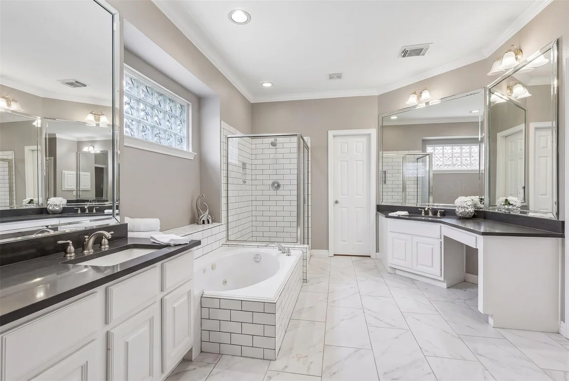 Photo of 4115 Cedar Bend Drive