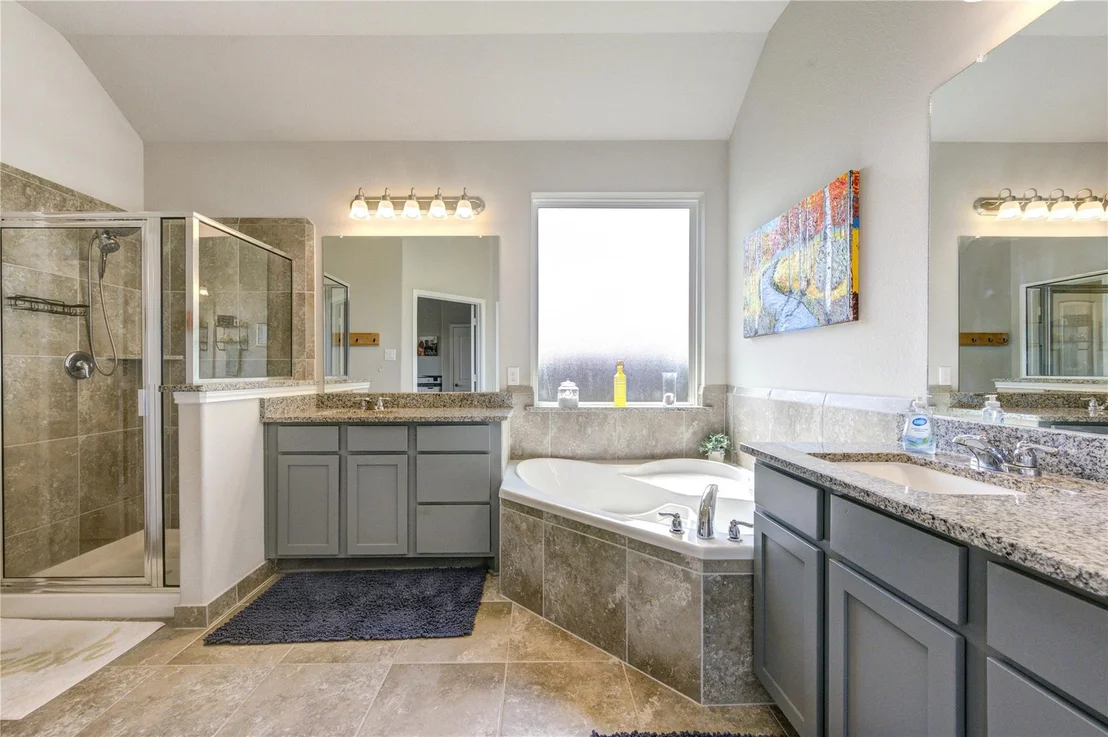 Photo of 34 Indian Wells Drive