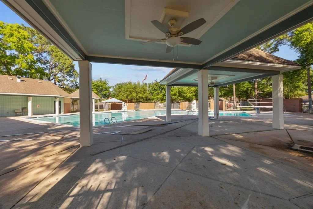 Photo of 4010 Walnut Pond Drive