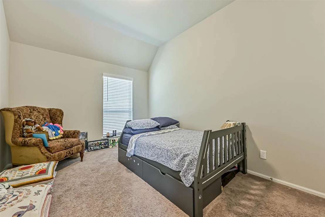 Photo of 5138 Walnut Grove Lane