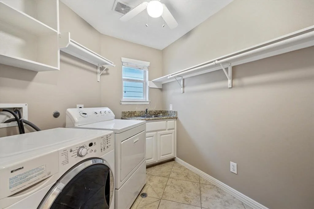 Photo of 1339 Ella Place