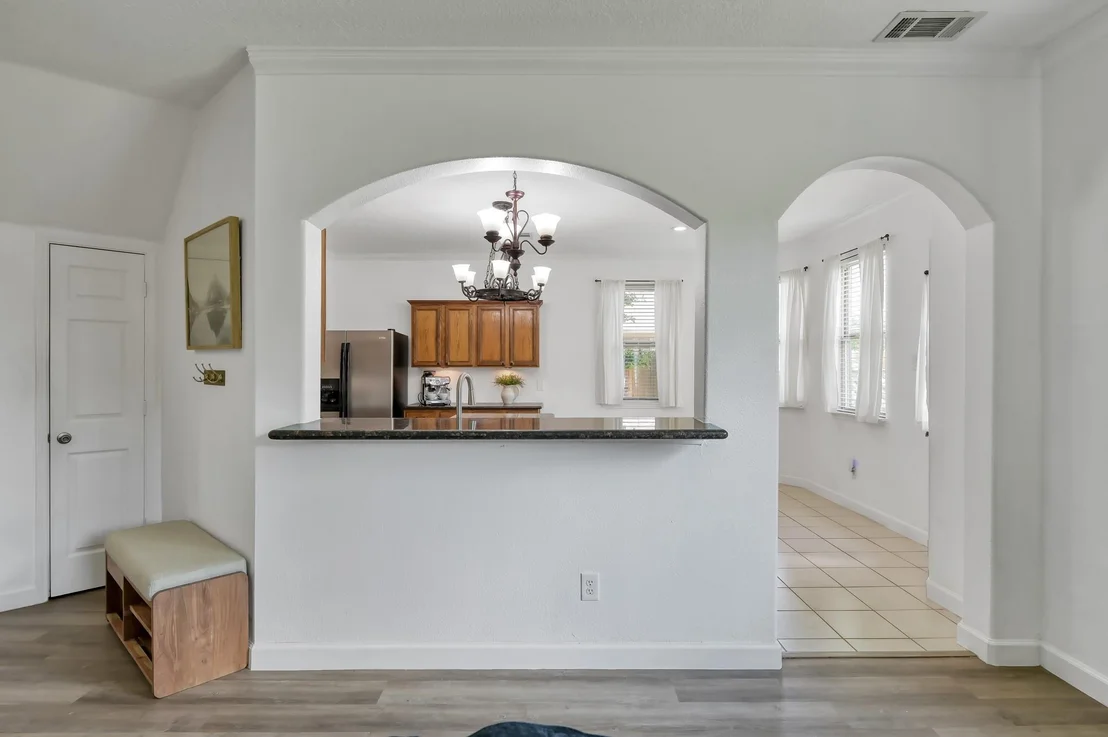 Photo of 1396 Havelock Drive