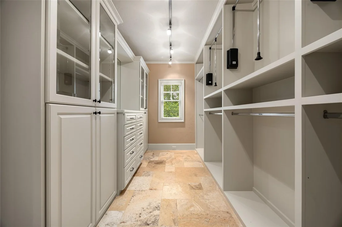 Photo of 735 Timber Hill Drive