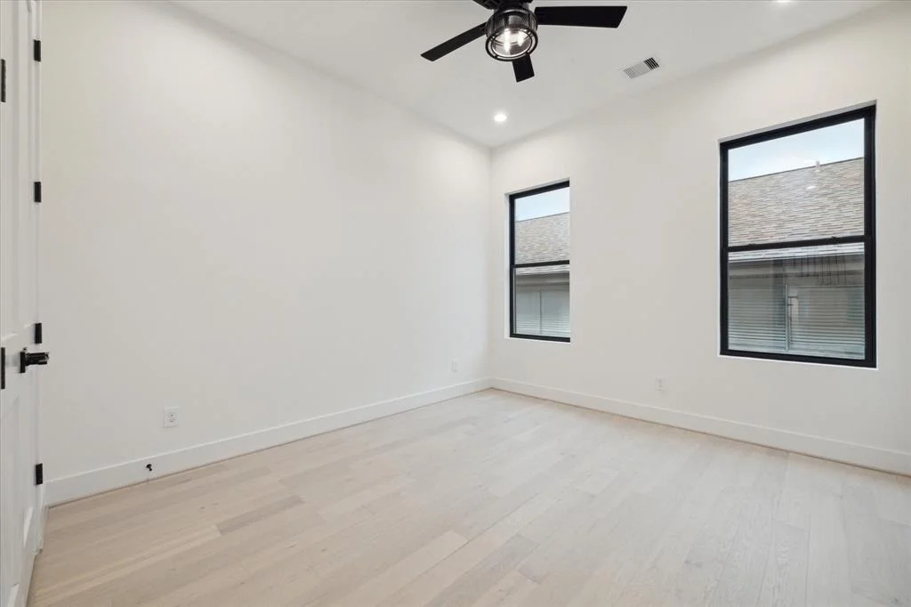 Photo of 1647 Moritz
