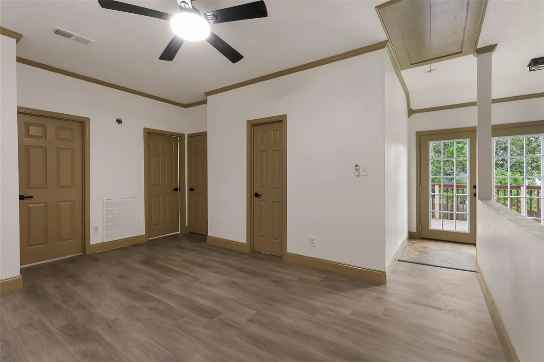Photo of 4800 Heathrow Lane