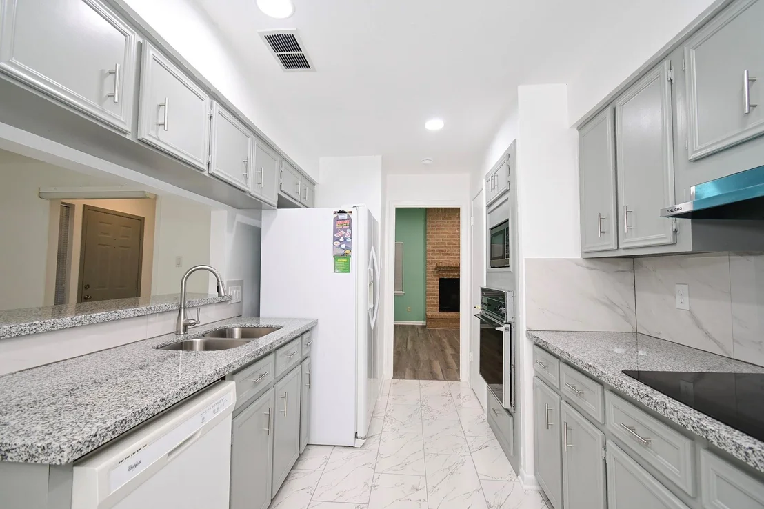 Photo of 8615 Belle Park Drive