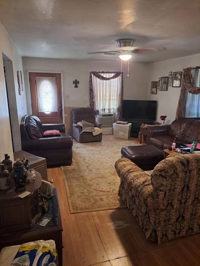 Photo of 102 Amanda Street