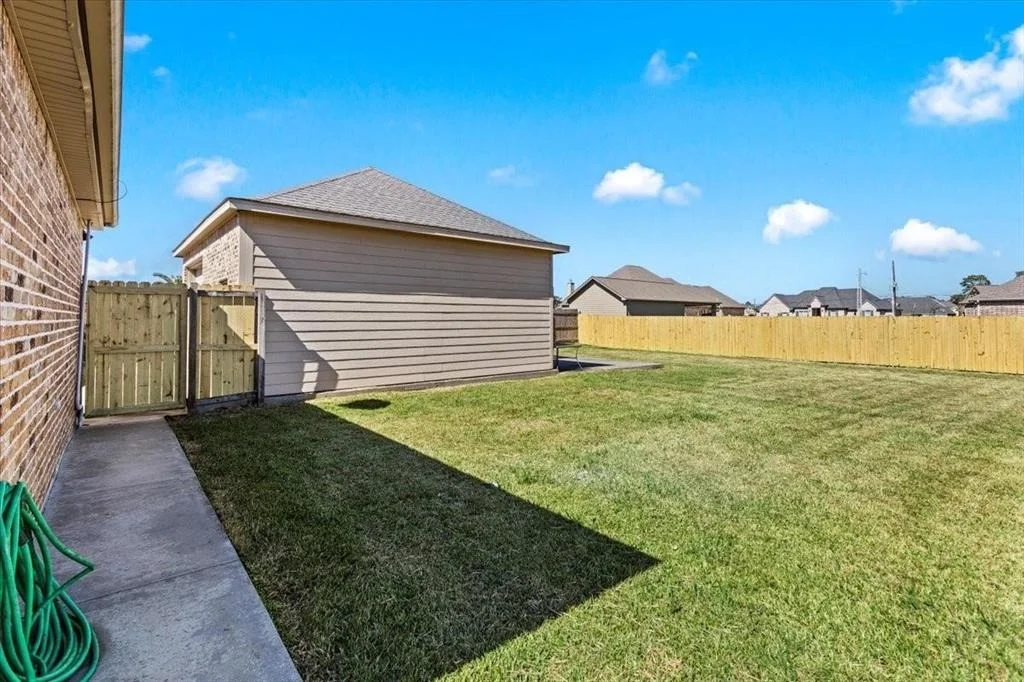 Photo of 628 Frontier Drive