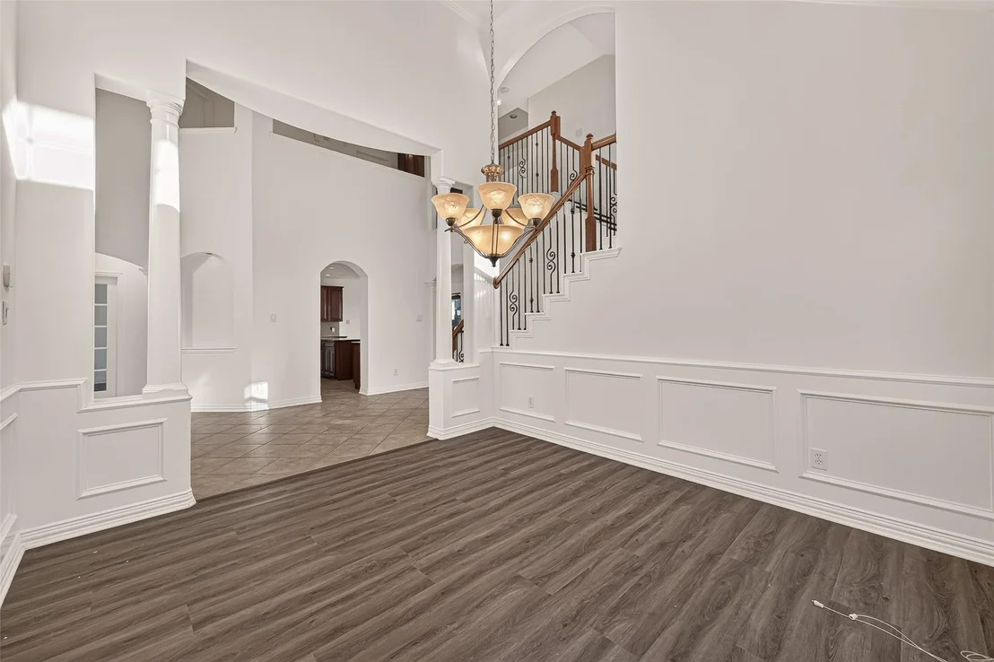Photo of 18103 Blues Point Drive
