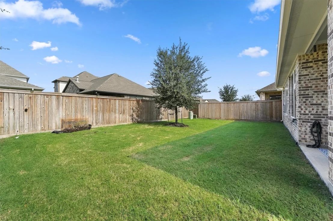 Photo of 15815 Lloyd Park Drive