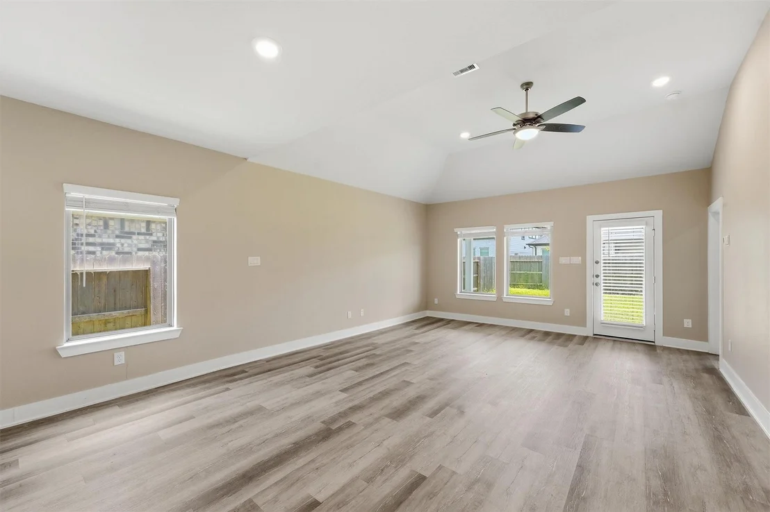 Photo of 10546 Preserve Way