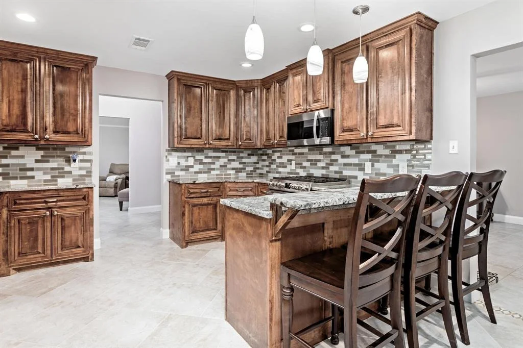 Photo of 7924 Golfhill Drive