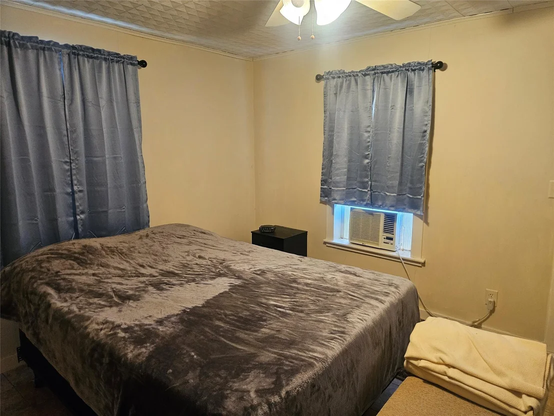 Photo of 710 Milam Avenue