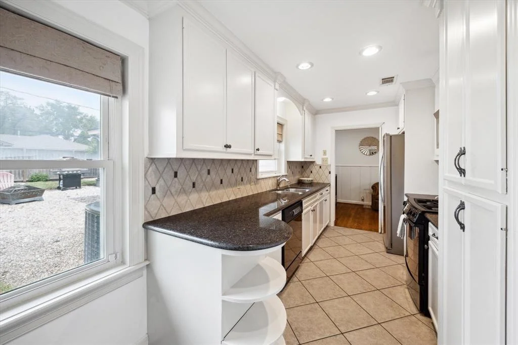 Photo of 918 Stonecrest Drive