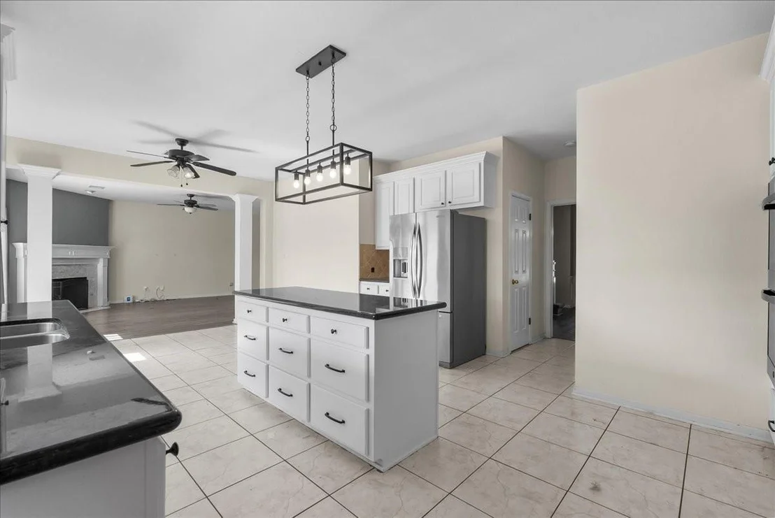 Photo of 1802 Creekside Drive