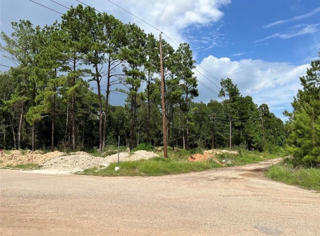 Photo of 18702 Continental Parkway