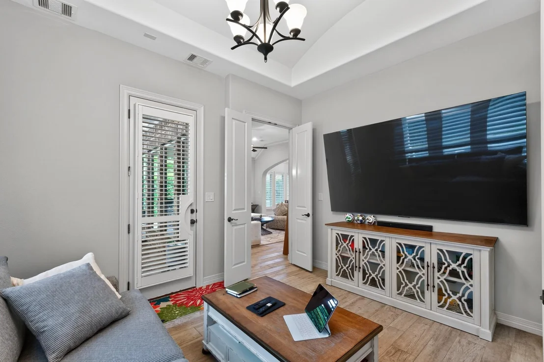 Photo of 31 Woodglade Way