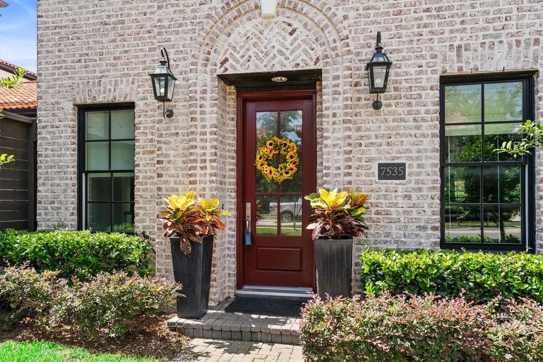 Photo of 7535 Ciano Lane
