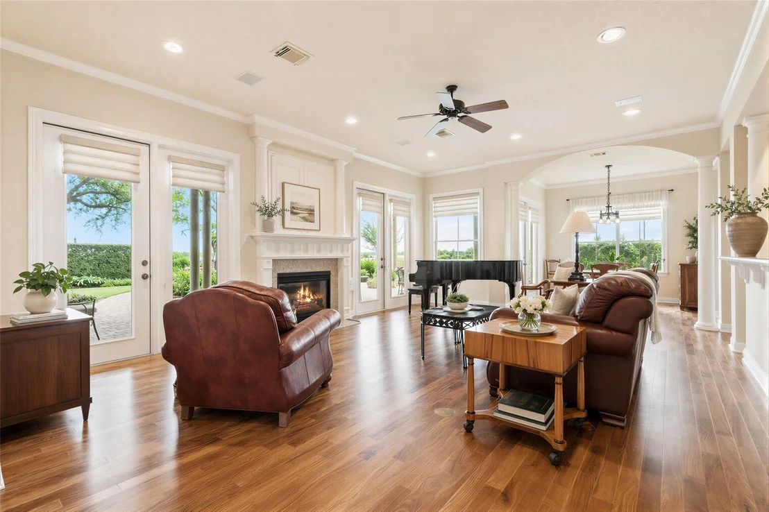 Photo of 1602 Enterprise Circle