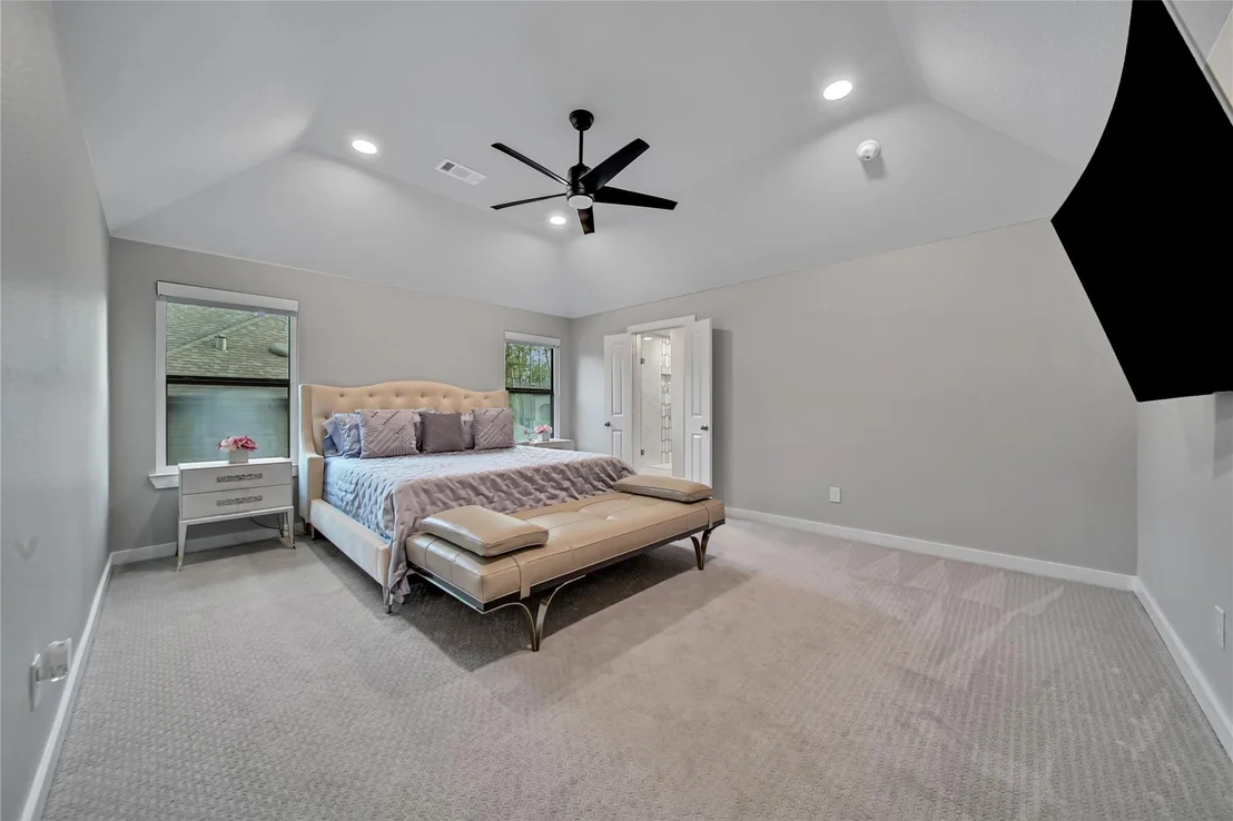 Photo of 117 Everest Drive
