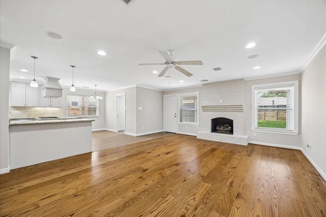 Photo of 1134 Thornton Road