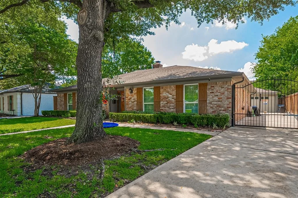 Photo of 10807 Overbrook Lane