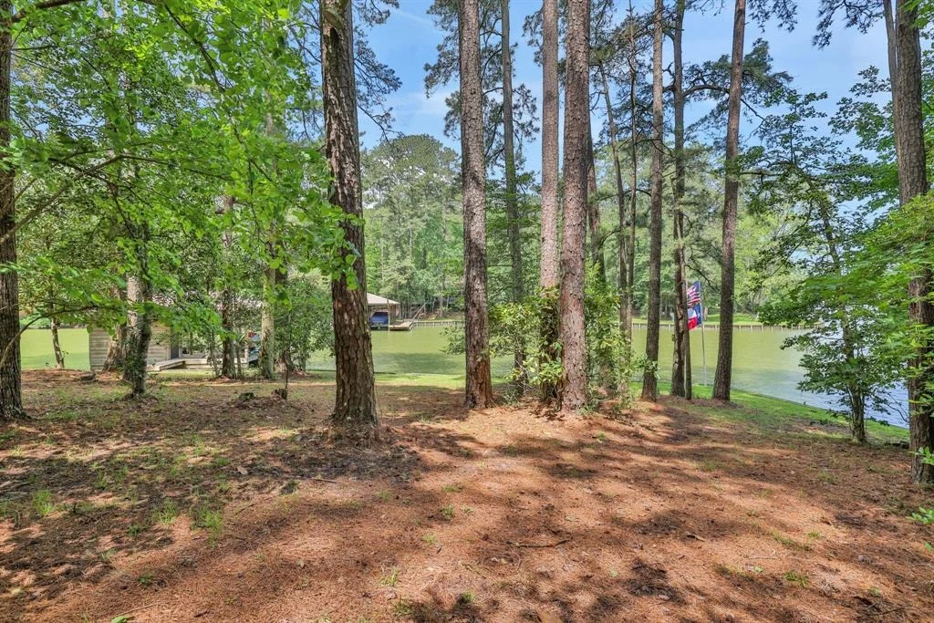 Photo of 1103 Lakeview Estates Drive