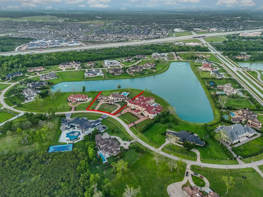 Photo of 24 Sovereign Circle
