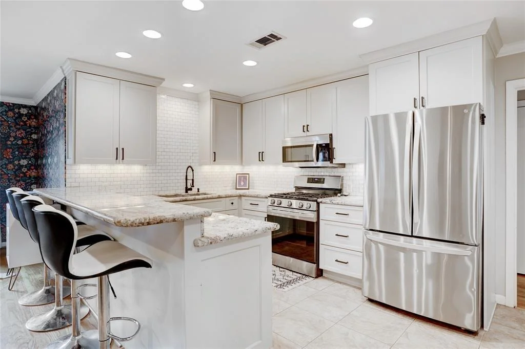 Photo of 5106 Hialeah Drive
