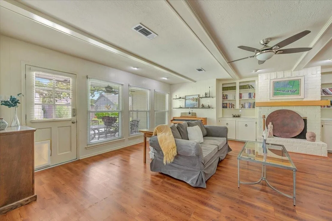 Photo of 16407 Clearcrest Drive