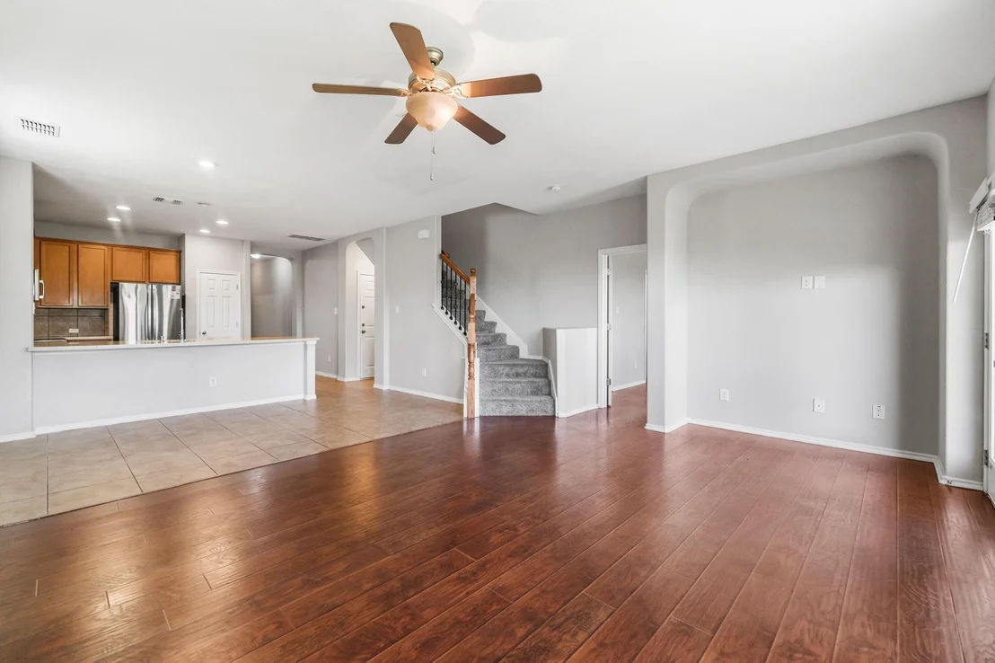 Photo of 3103 Thunder Gulch