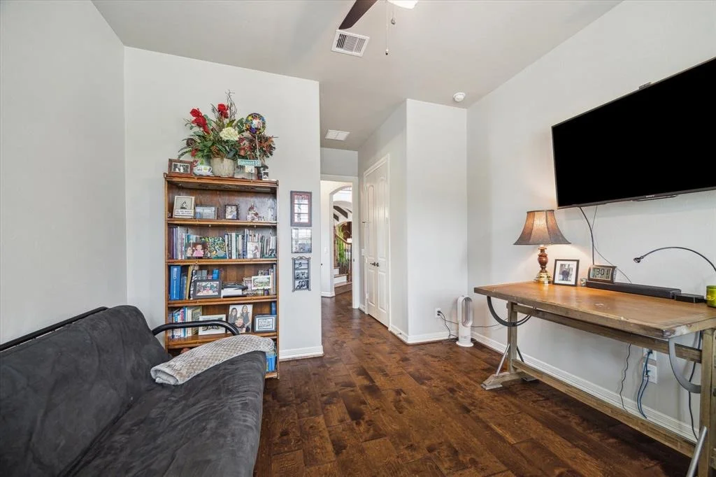 Photo of 70 Silent Circle Drive